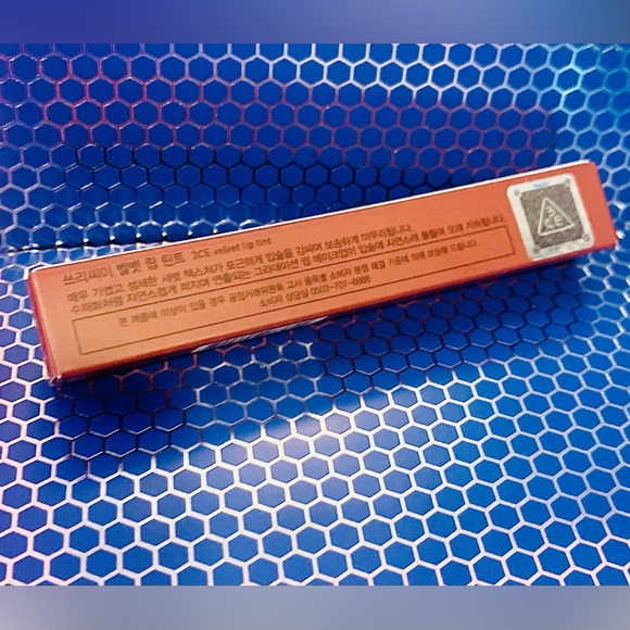 Velvety Lip Tint creamy - blur effect ❤️ “Bitter Hour” New! - Picture 2 of 10